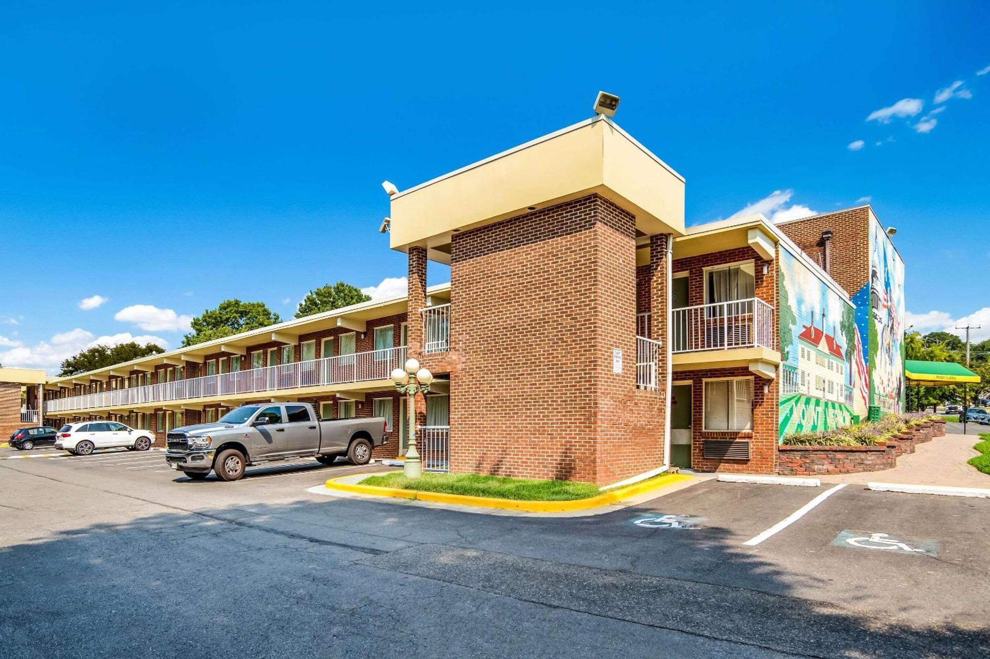 Quality Inn Mount Vernon Alexandria Exterior photo