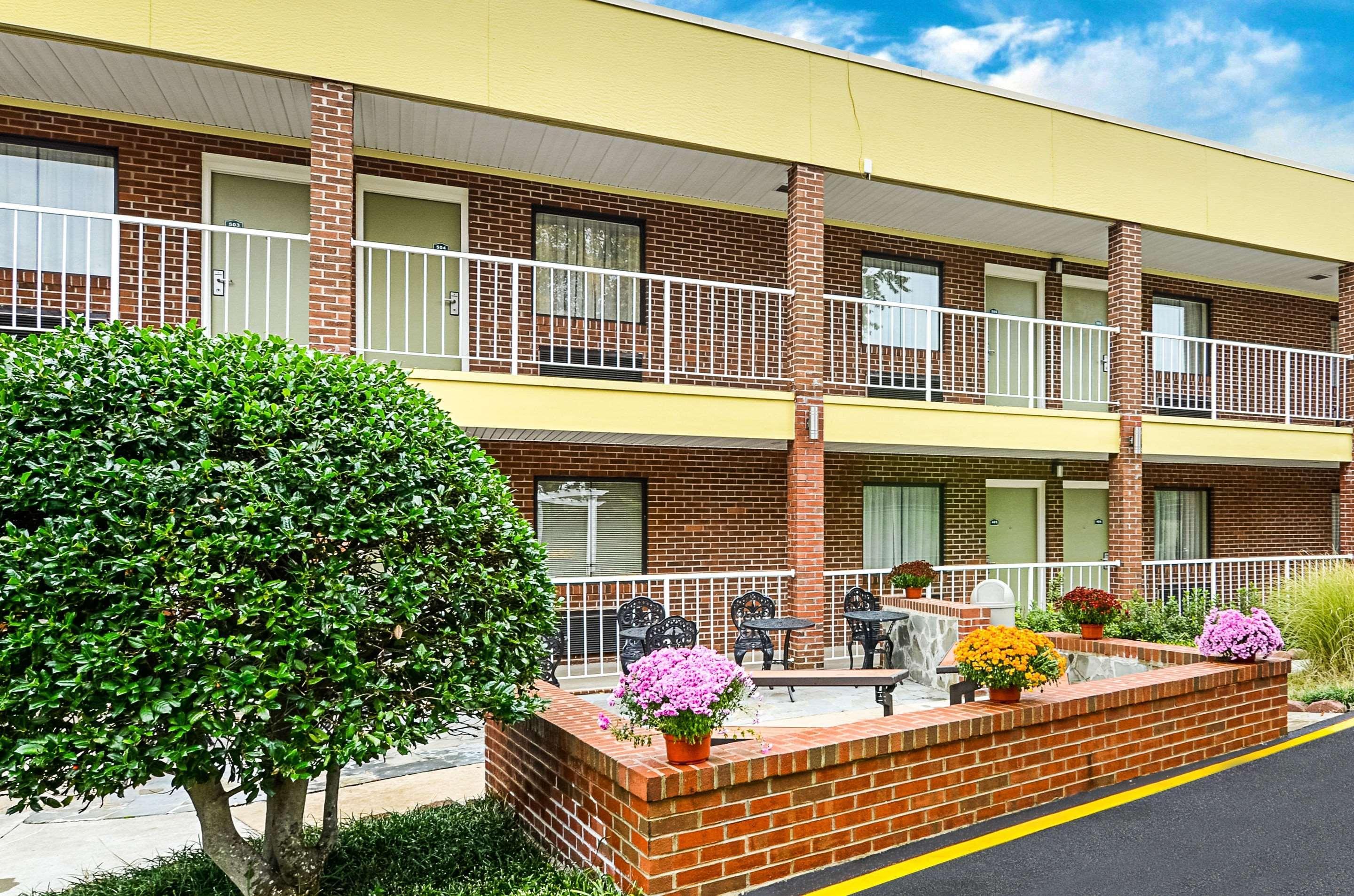 Quality Inn Mount Vernon Alexandria Exterior photo