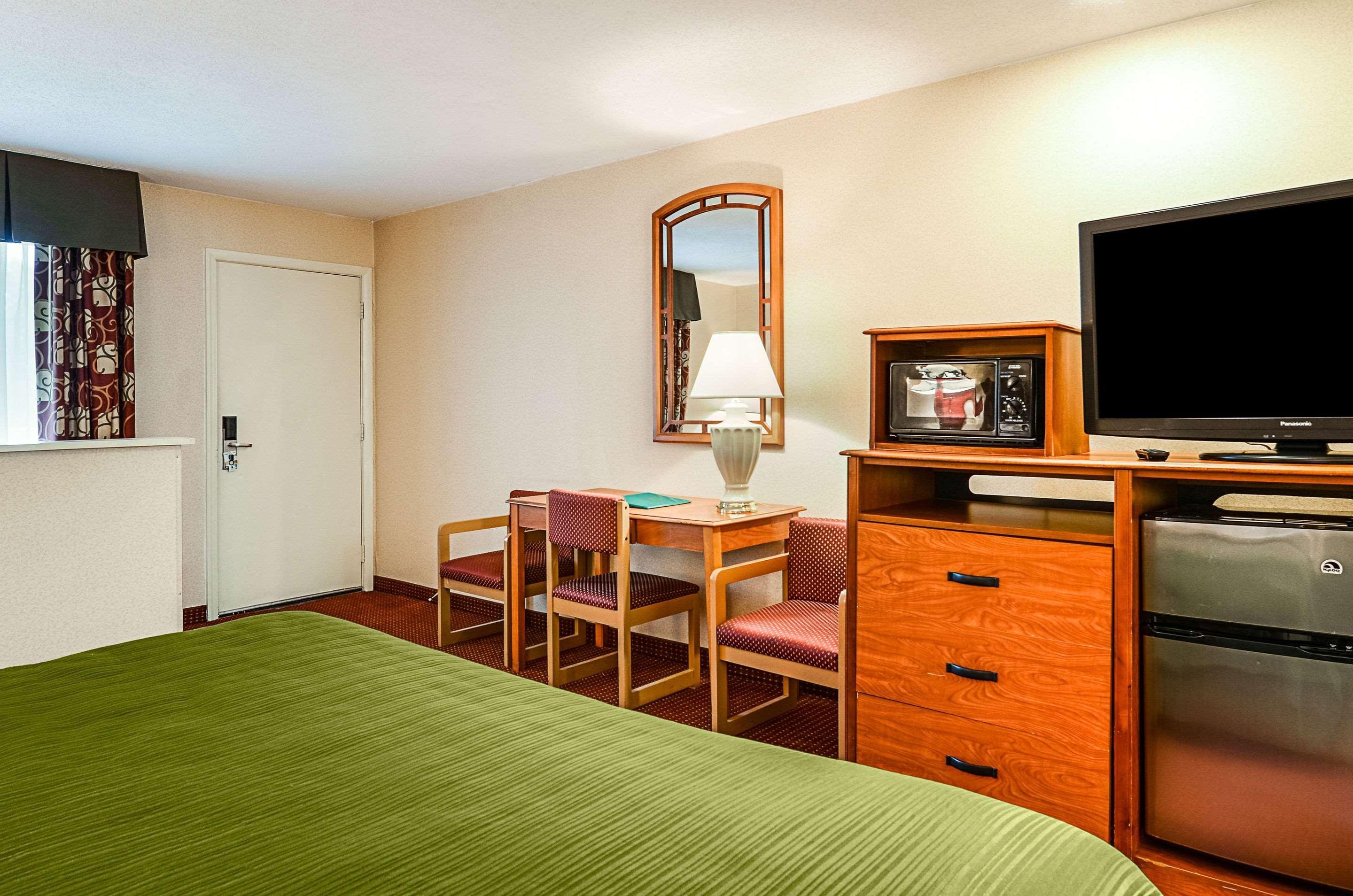 Quality Inn Mount Vernon Alexandria Exterior photo