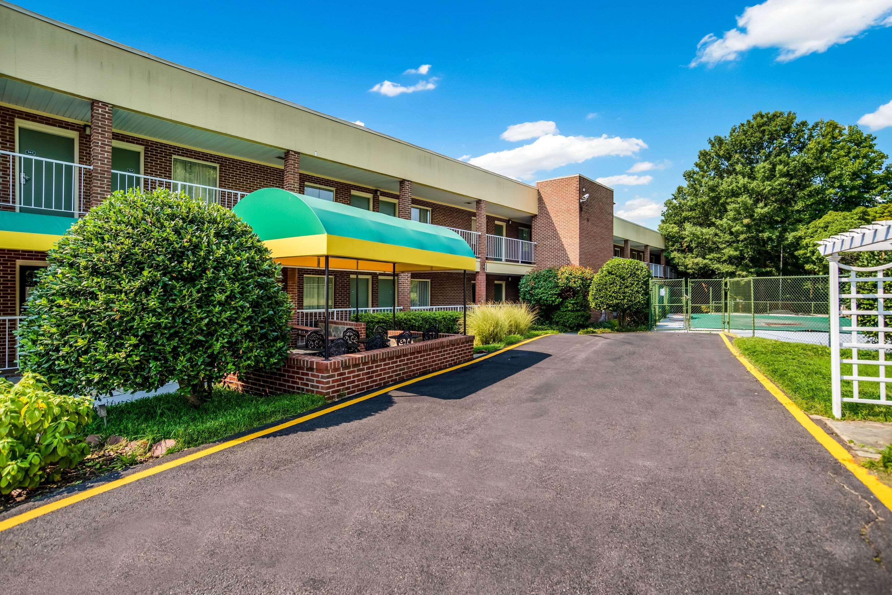 Quality Inn Mount Vernon Alexandria Exterior photo